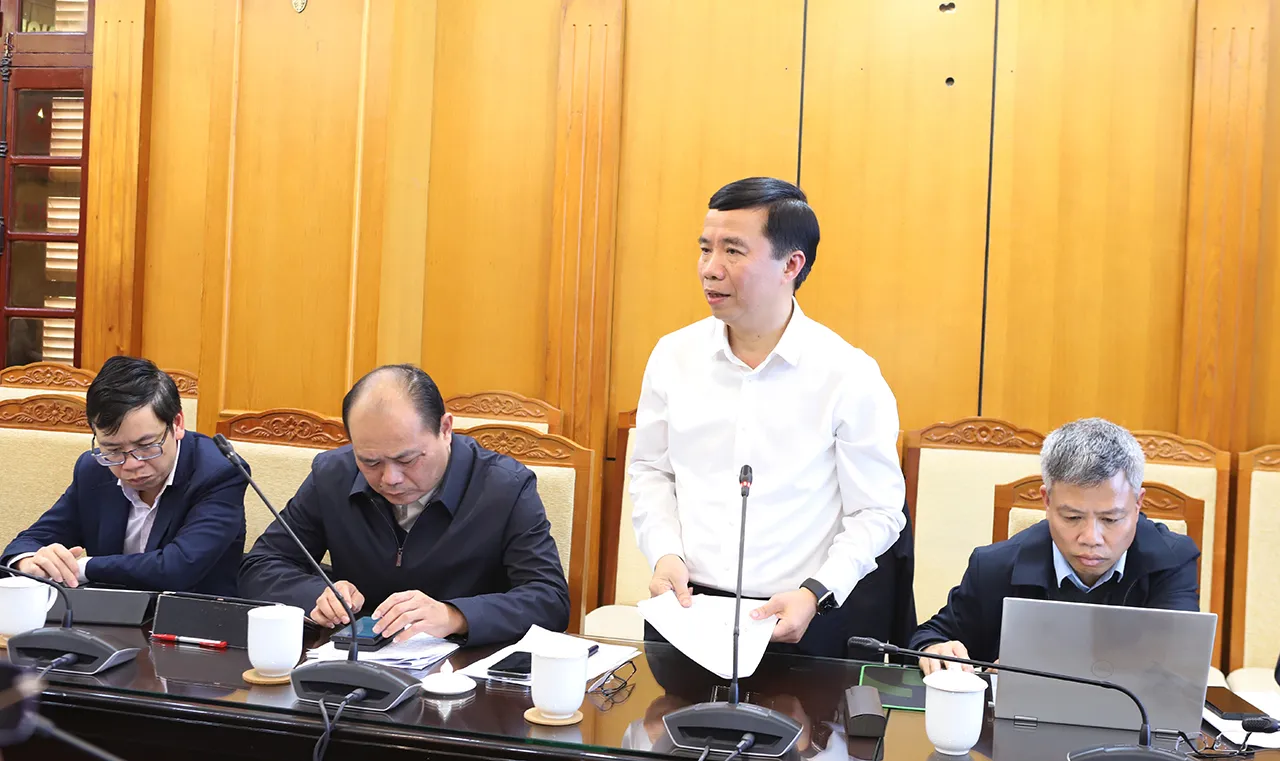 Lãnh đạo Sở Nông nghiệp và Môi trường phát biểu