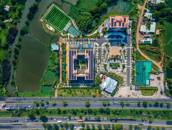 Toàn cảnh Cơ sở N từ trên cao: Từ địa hình bùn lầy đến Campus xanh