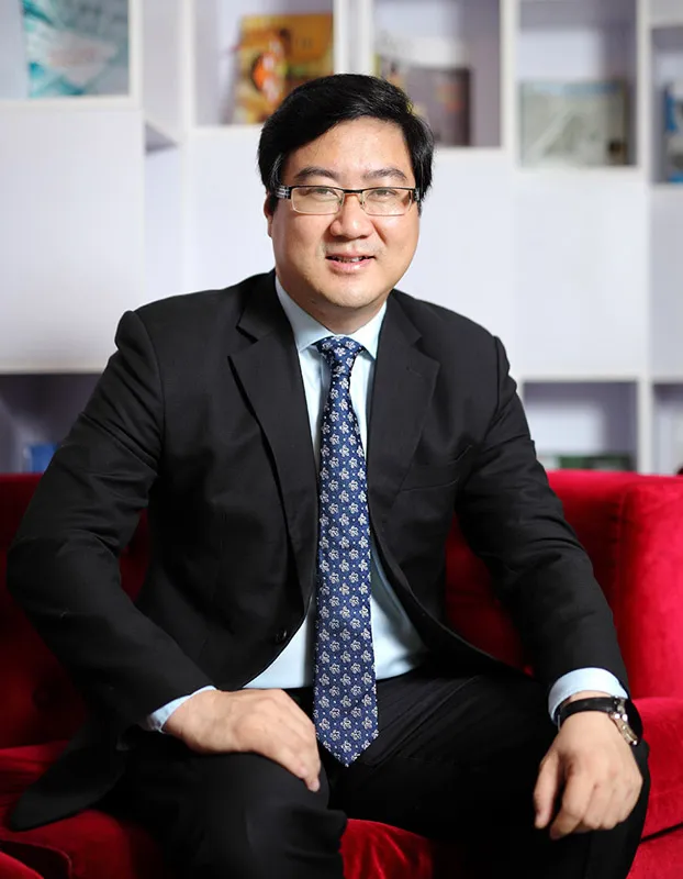 KTS Nguyễn Thu Phong (Phó Chủ tịch Hội KTS Việt Nam)