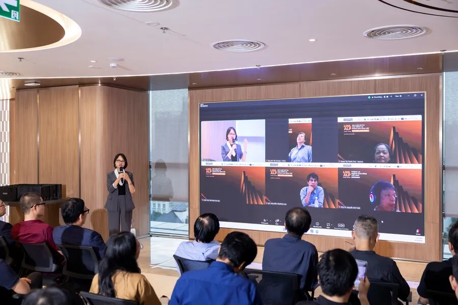 Đại diện các bên tham gia thảo luận về chủ đề Sức khỏe đô thị tại hội thảo ALP