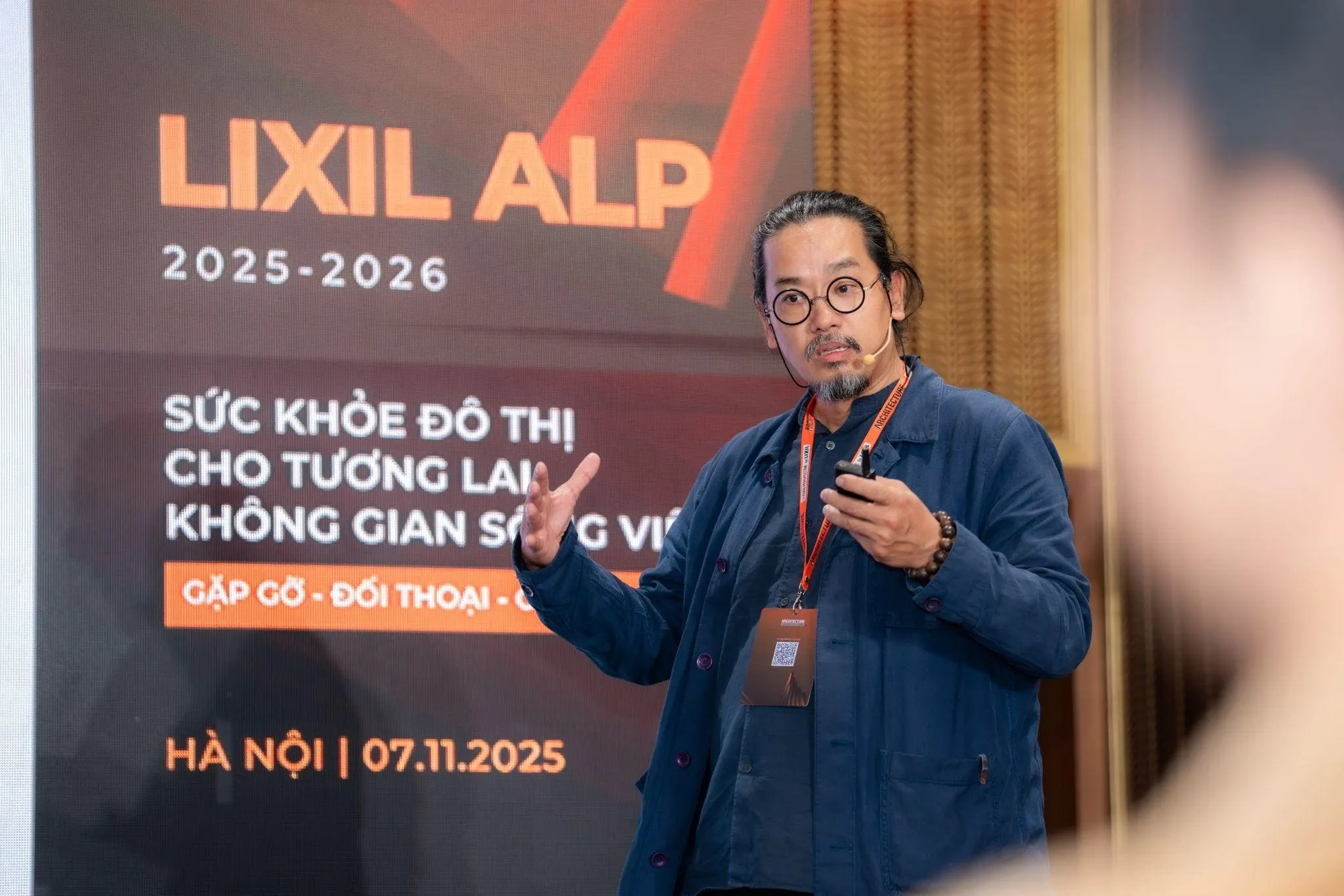 KTS Trần Công Đức trình bày dự án Lingang