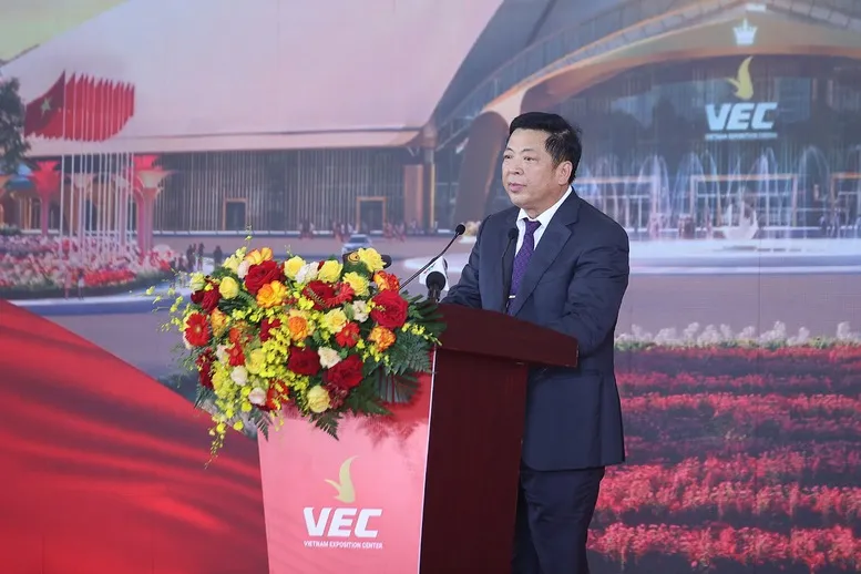 Bộ trưởng Bộ Xây dựng Trần Hồng Minh phát biểu về định hướng phát triển hạ tầng bền vững