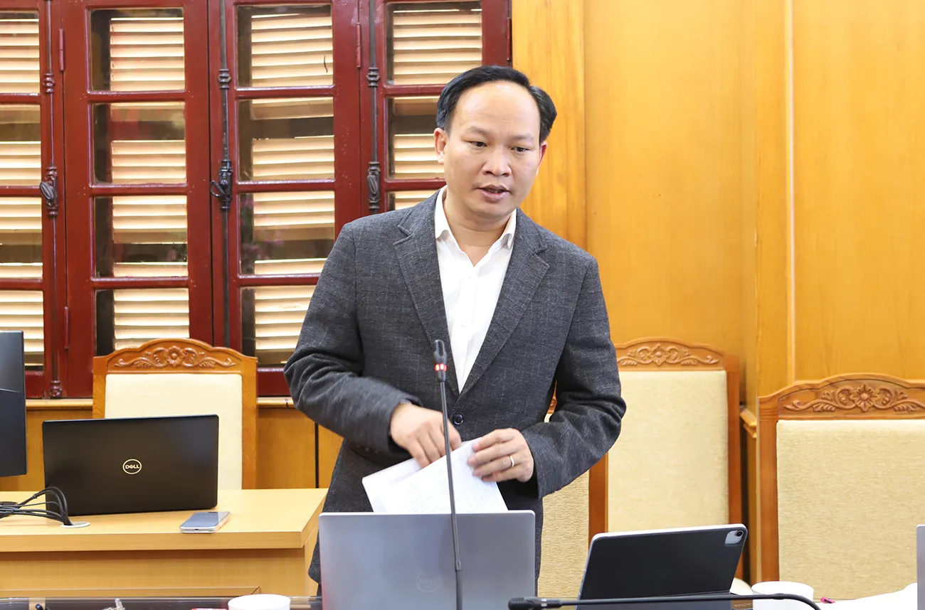 Phó Chủ tịch UBND tỉnh Phạm Văn Thịnh phát biểu