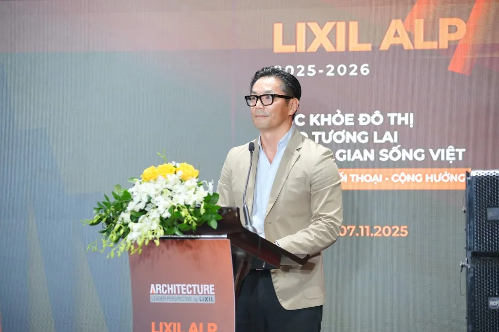 Ông Uchidate Katsuaki, Tổng Giám đốc LIXIL Việt Nam phát biểu tại hội thảo