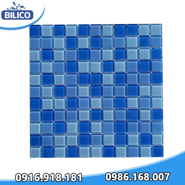 Gạch mosaic màu xanh dương ốp hồ bơi