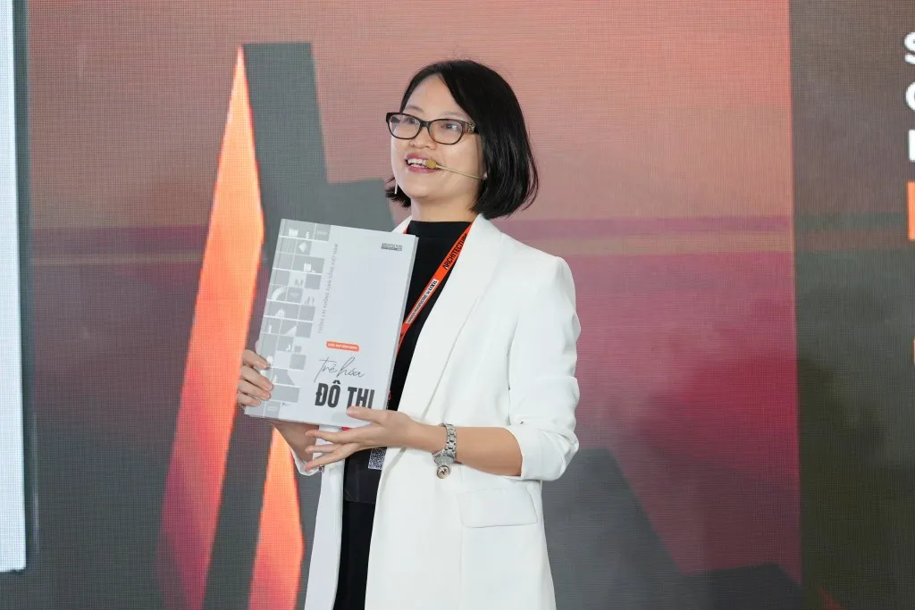 Các diễn giả tham gia tọa đàm