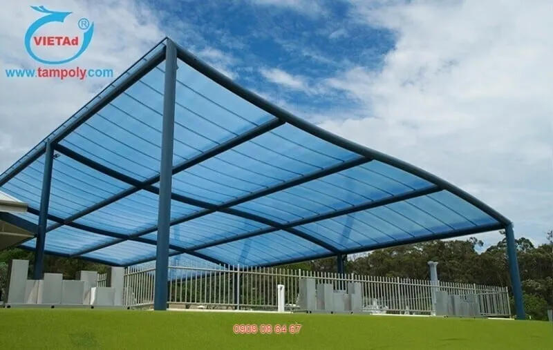 Ưu điểm vật liệu xanh polycarbonate trong thiết kế vườn đô thị