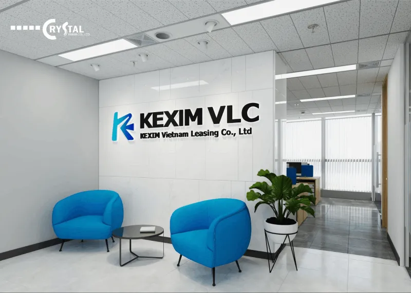 Văn phòng KEXIM với khu vực sảnh chờ màu xanh dương và trắng, logo nổi bật
